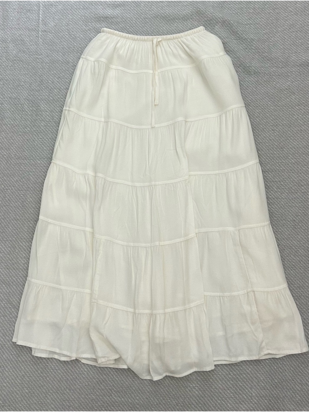 Aritzia Wilfred Bouquet Skirt - White - Picture 4 of 5